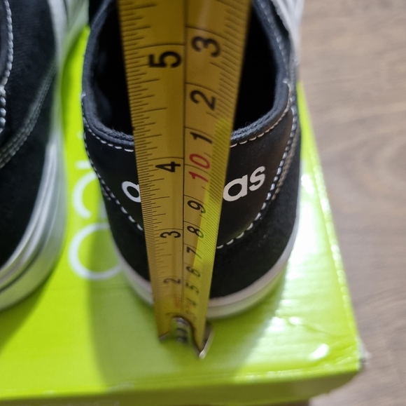 Adidas black and white men's sneakers Size 9.5 U.S. - Picture 10 of 15
